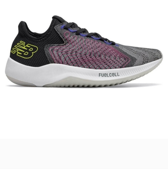 New Balance FuelCell Rebel performance shoes in women size: 12D - Picture 14 of 14
